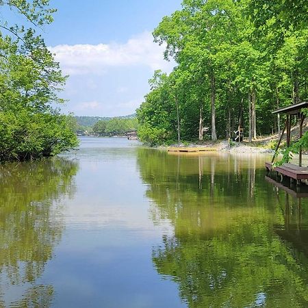 Lakeside Hot Springs Retreat With Kayaks And Boat Dock Hot Springs Village Luaran gambar